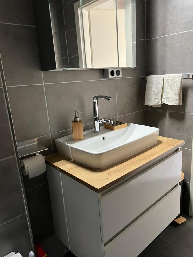 Moderne, Ruhige Ferienwohnung , Ideal Zum Abschalten Hadamar Eksteriør billede